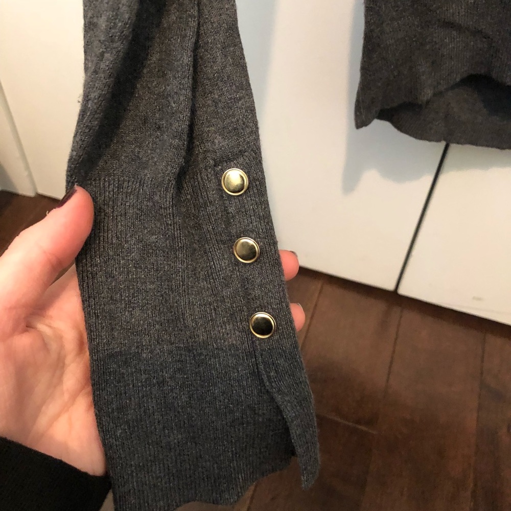 Sweater - Picture 2 of 2